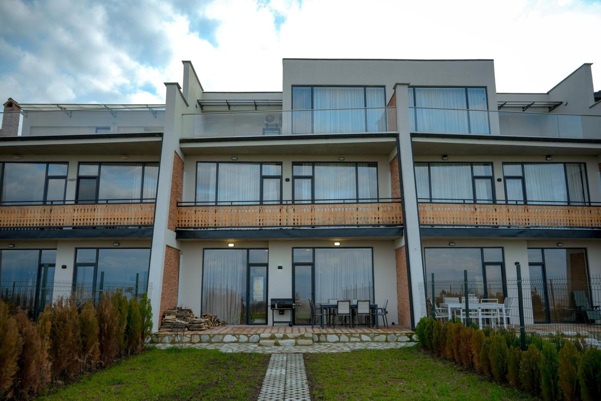 Luxury In Alazani Valley