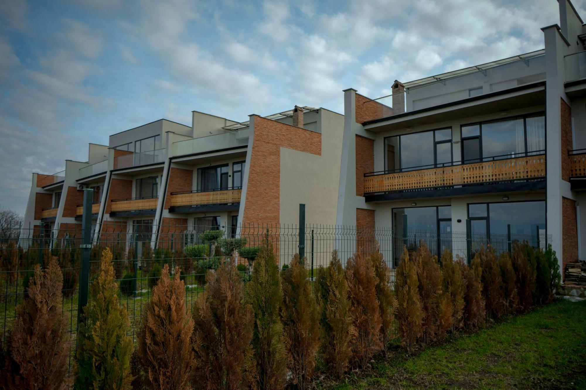 Luxury In Alazani Valley Villa